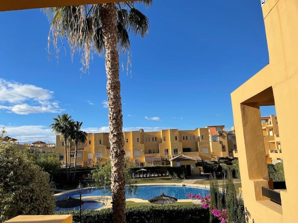 A Stunning 2 Bedroom Apartment 5 Min Walk To The Beautiful Beaches Of Vera Playa Playas de Vera Luaran gambar