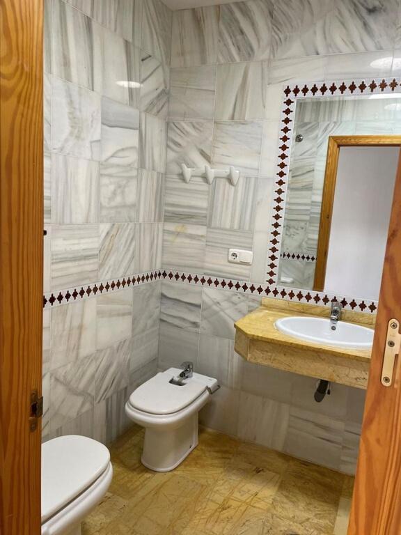 A Stunning 2 Bedroom Apartment 5 Min Walk To The Beautiful Beaches Of Vera Playa Playas de Vera Luaran gambar