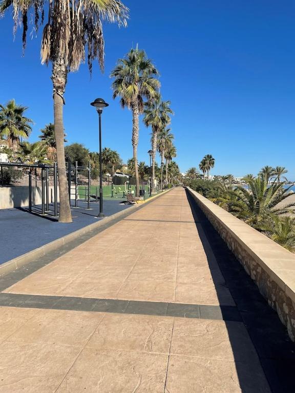 A Stunning 2 Bedroom Apartment 5 Min Walk To The Beautiful Beaches Of Vera Playa Playas de Vera Luaran gambar